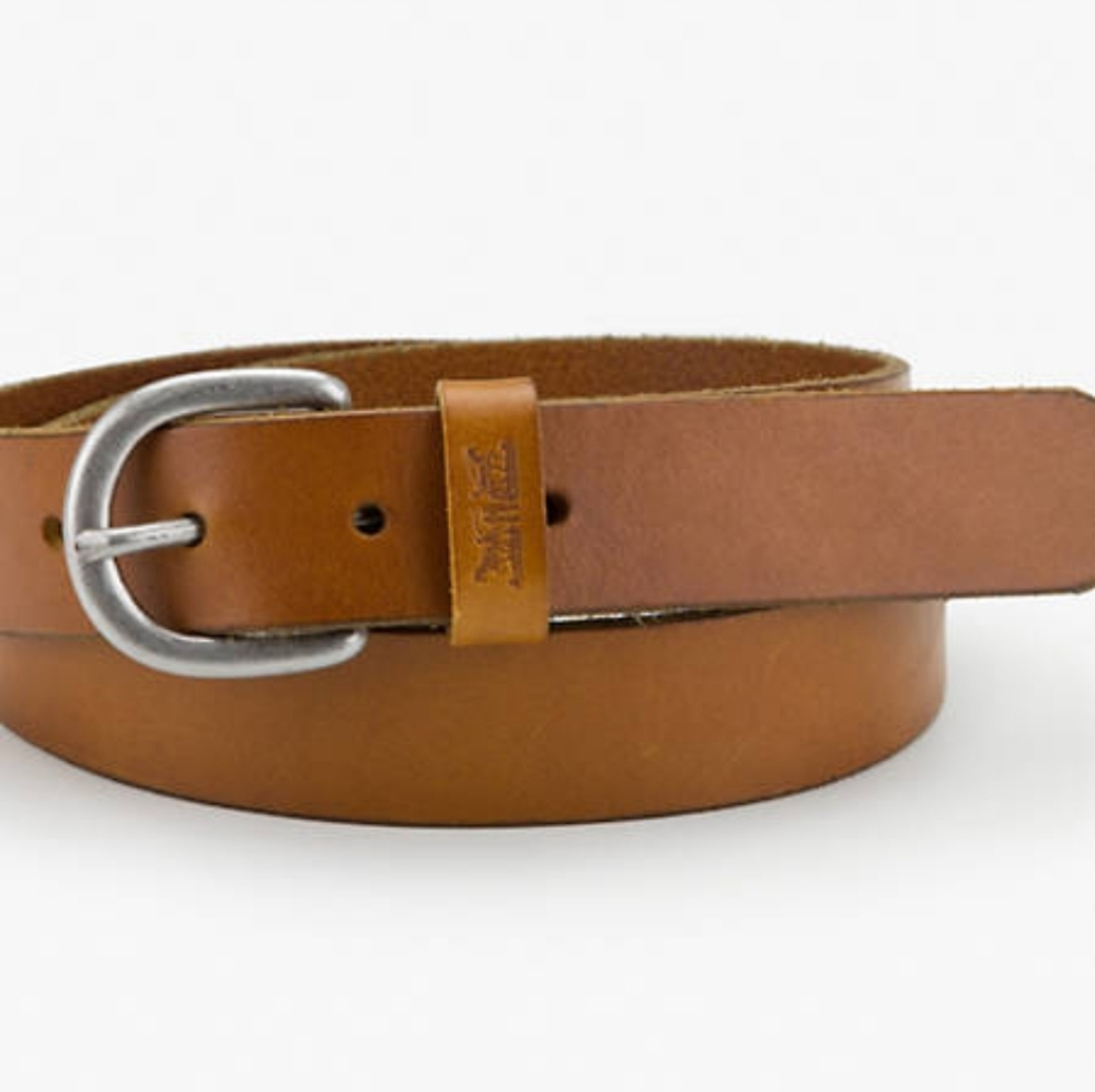 Levi's brown leather belt
